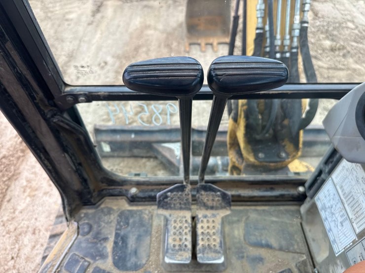 caterpillar-304e-cr-image-28