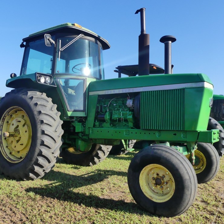 JOHN DEERE 4430