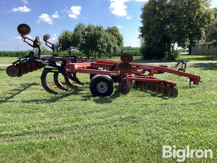 case-ih-730b-ecolo-tiger-7-shank-ripper-image-5