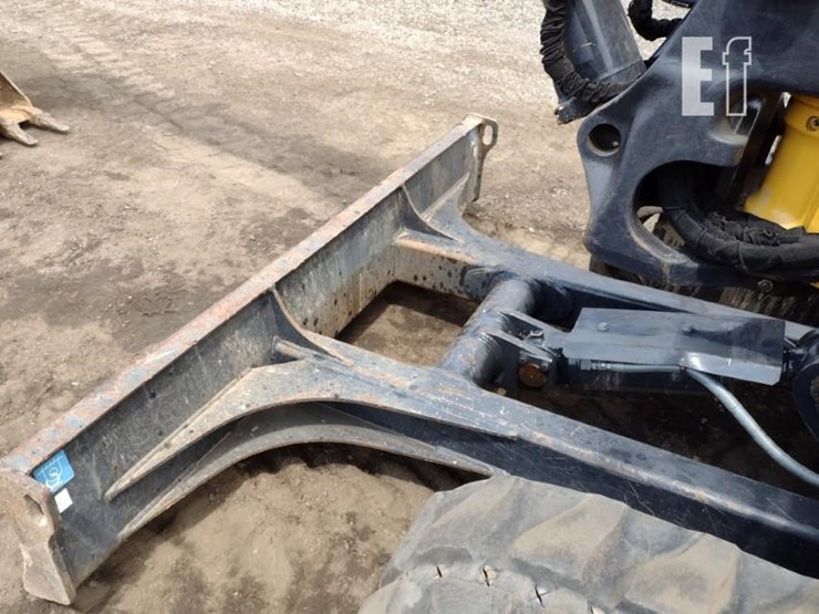 deere-60g-image-27