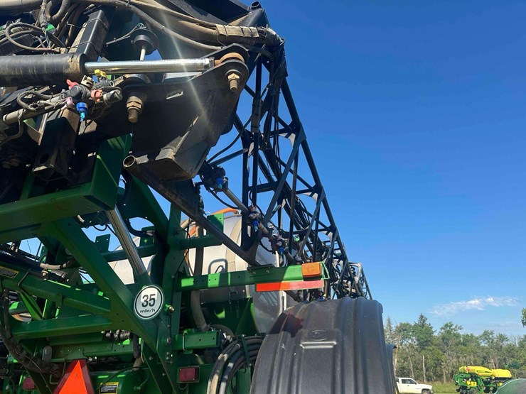 2014-john-deere-4940-image-14