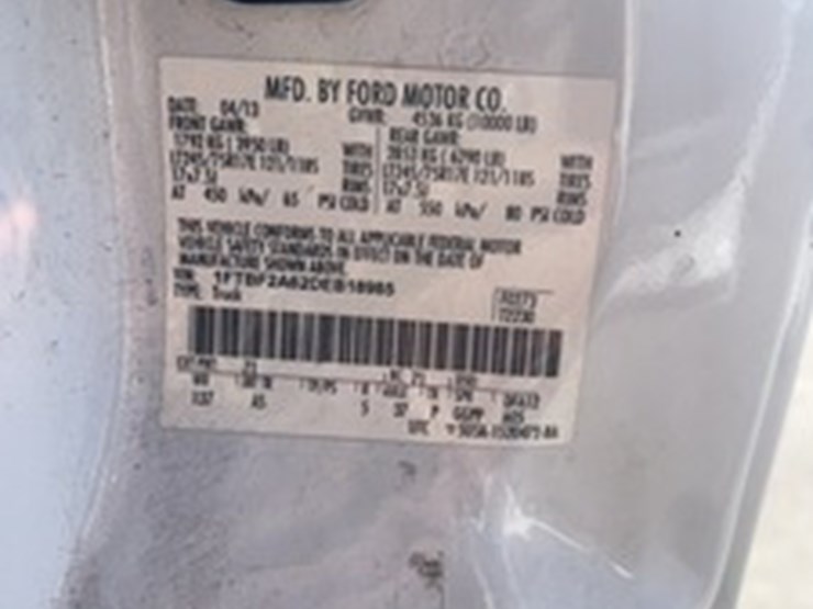 2013-ford-f250-xl-image-9