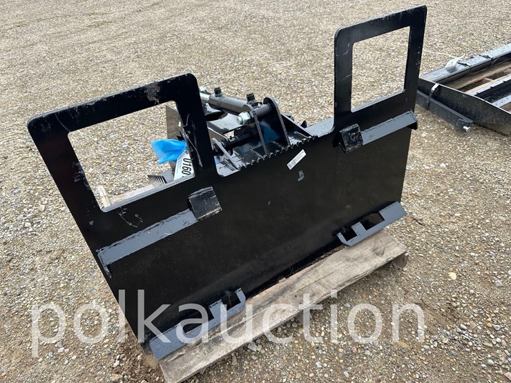 160---skid-steer-spade-grapple-bucket-image-2