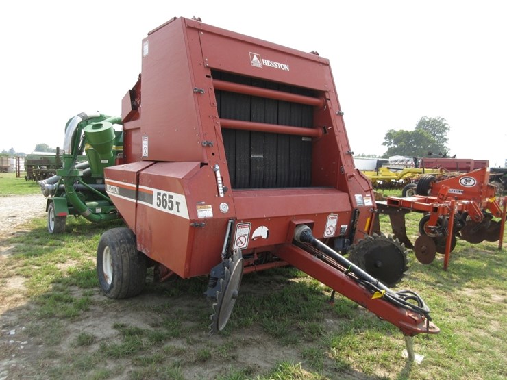 hesston-565t-image-2