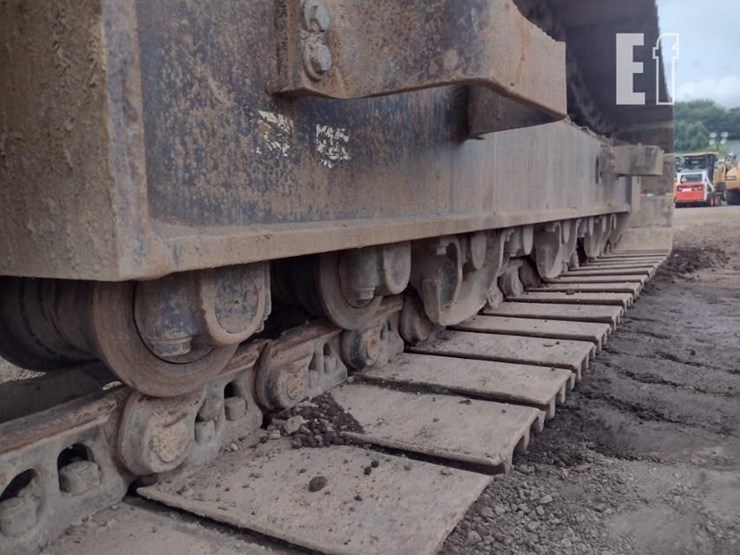 komatsu-pc308-image-36