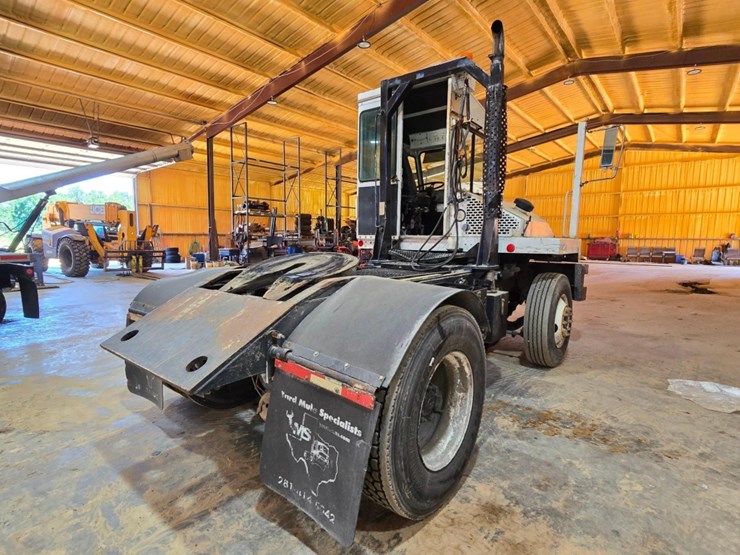 2004-capacity-tj7000-image-6