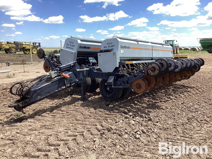 crust-buster-4030-image-1