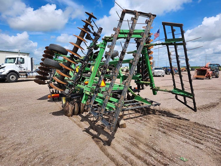 john-deere-635-image-3