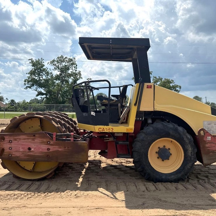 DYNAPAC CA152PD
