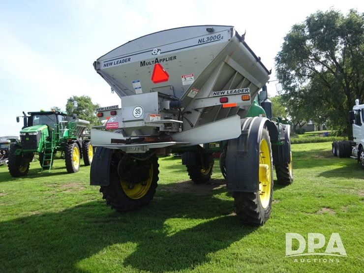 2016-john-deere-r4045-image-28