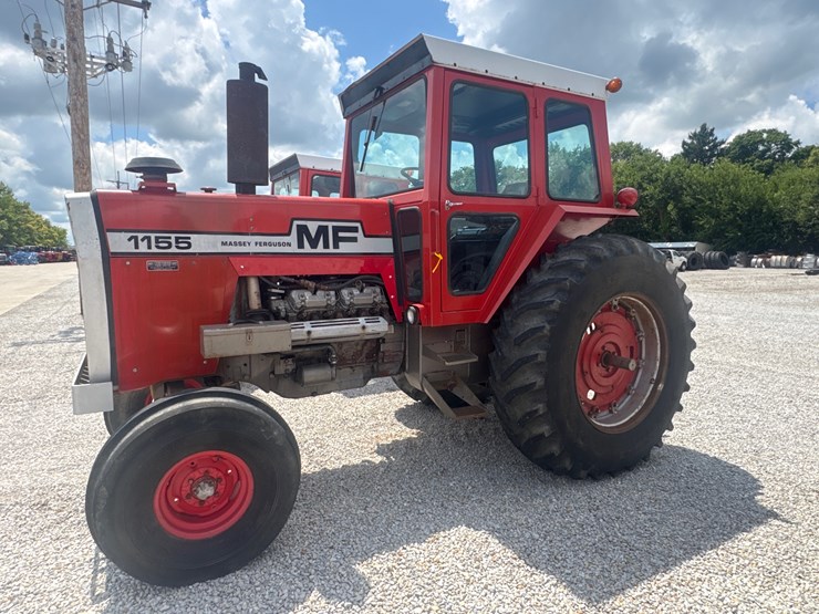 massey-ferguson-1155-image-4