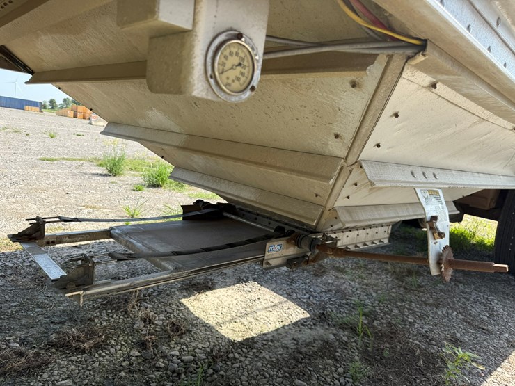 2000-wilson-hopper-bottom-image-22