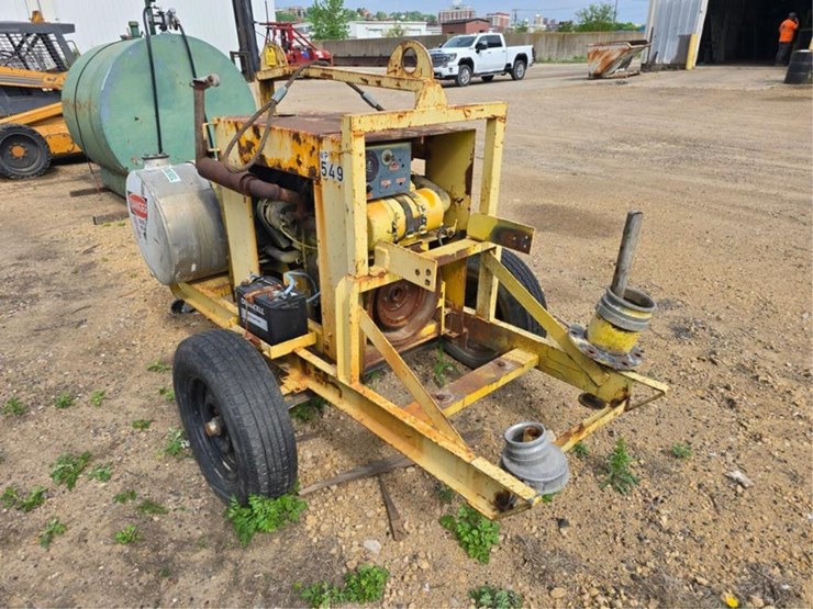 #2603-•-towable-generator-image-3
