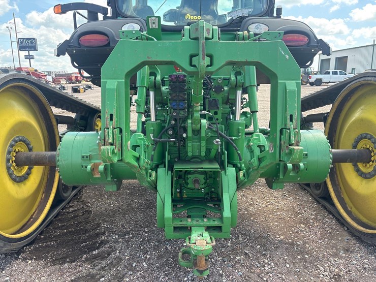 2014-john-deere-8335rt-image-33