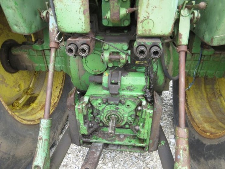john-deere-4020-image-9