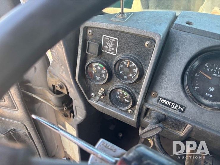 1995-mack-rd690s-image-72