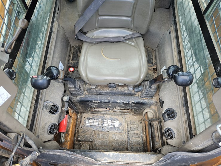 2015-case-tr340-image-8