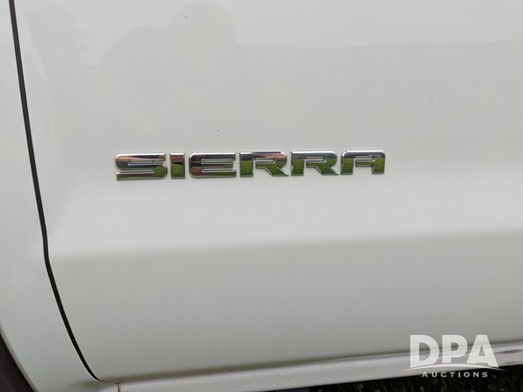 2016-gmc-sierra-pickup-(lt1366)-image-49