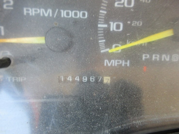 2000-chevrolet-3500hd-image-21