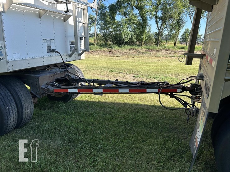 2011-timpte-grain-trailer-image-7
