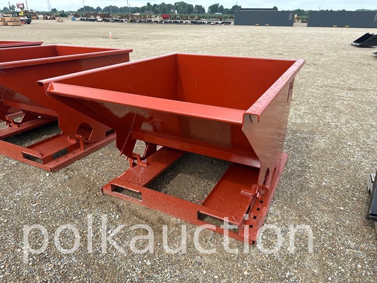 104----1.5-cy.-self-dumping-hopper-w/-fork-pockets-image-1