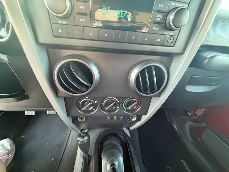 2007-jeep-wrangler-image-37