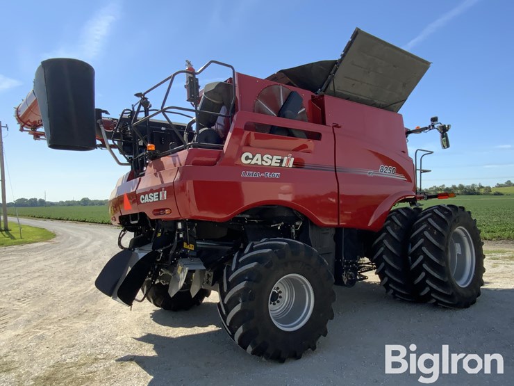 2021-case-ih-8250-image-5