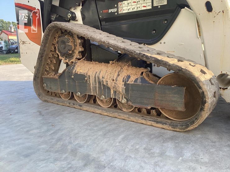 2022-bobcat-t76-image-12