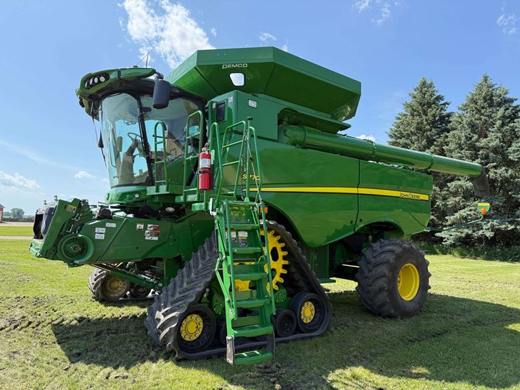 2021-john-deere-s770-image-4