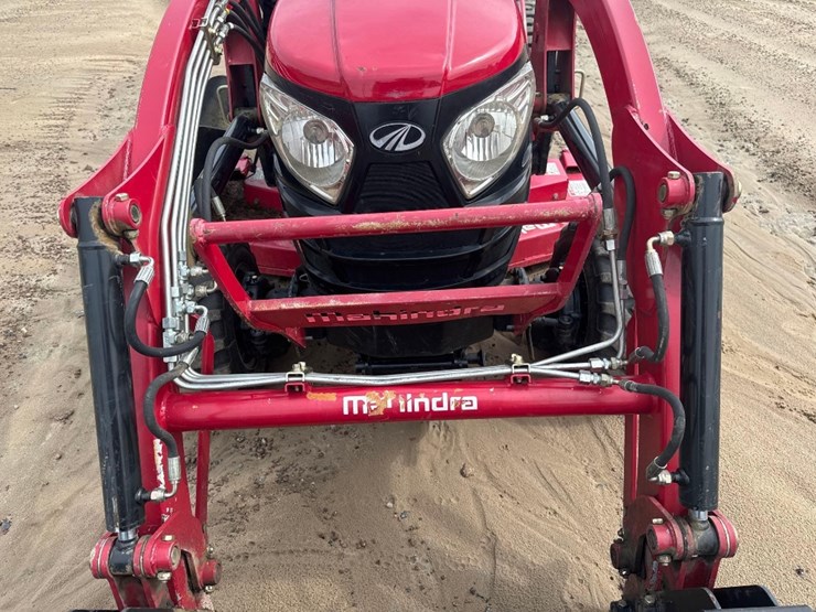 mahindra-emax-25-image-16