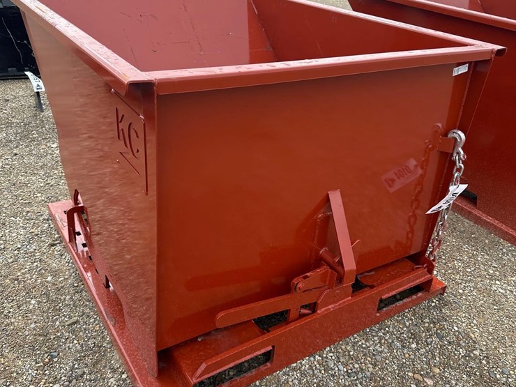 104----1.5-cy.-self-dumping-hopper-w/-fork-pockets-image-2