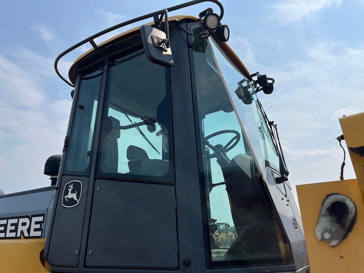 john-deere-644-image-61