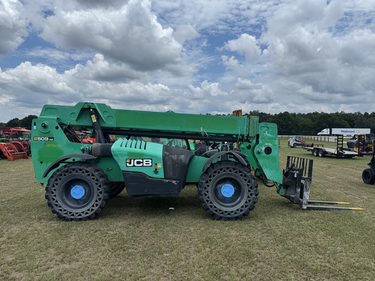 jcb-509-42-image-4