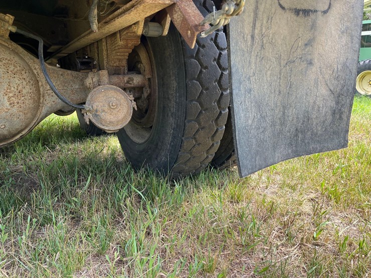 ford-l9000-image-16