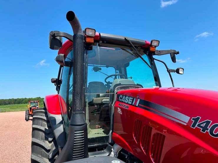 2014-case-ih-maxxum-140-image-21