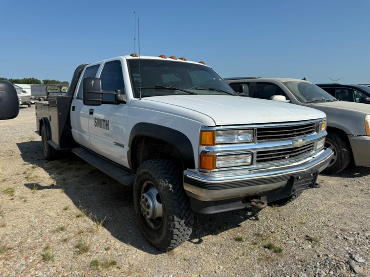 1996-chevrolet-3500-image-3