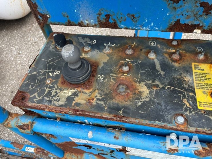 2012-genie-s45-image-15