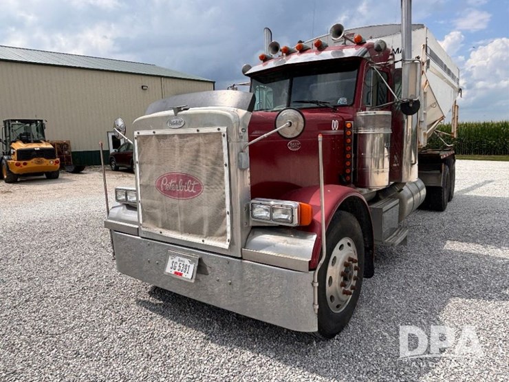 2000-peterbilt-379-image-19