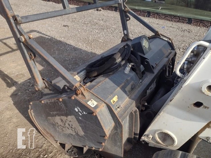 2017-bobcat-t870-image-22