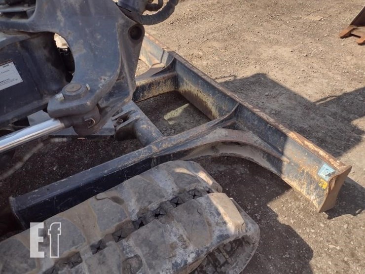 2013-hitachi-zx50u-5n-image-26