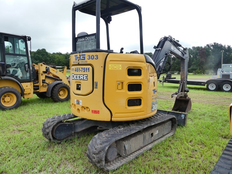 2018-deere-30g-image-3