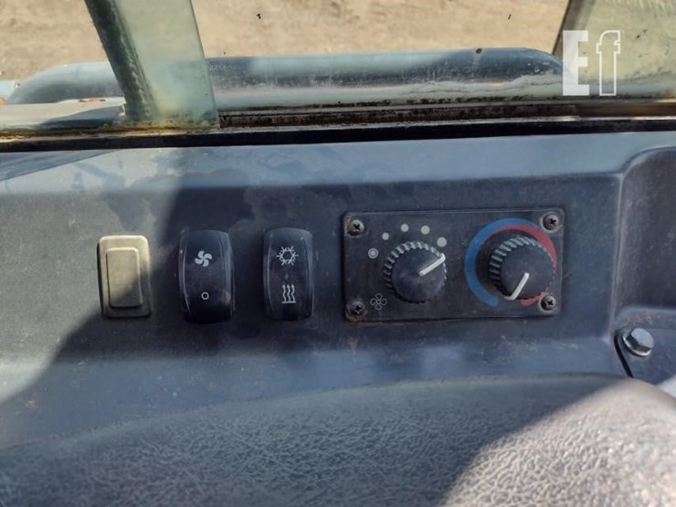 deere-650k-lgp-image-13