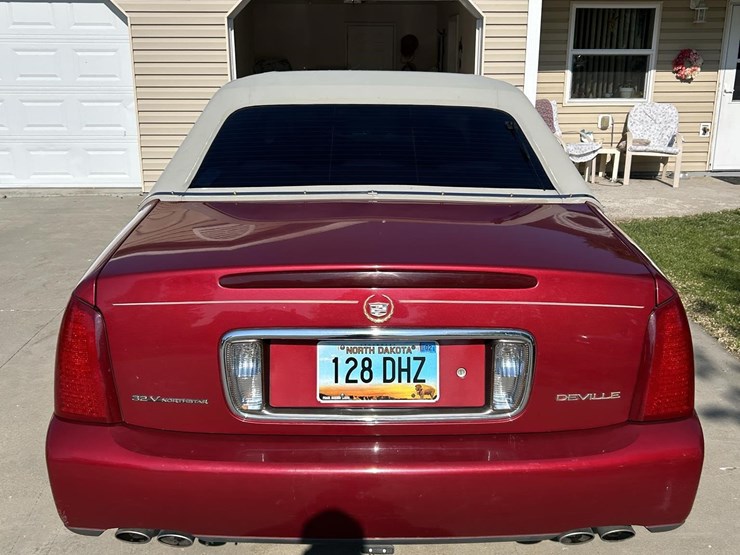 2003-cadillac-deville-image-4