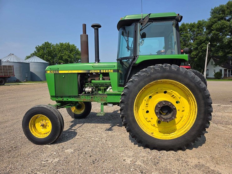 1990-john-deere-4455-image-19