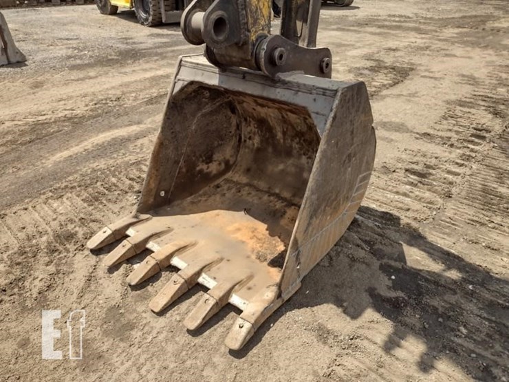 1992-deere-490e-image-20