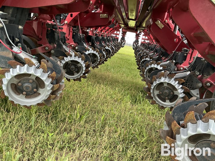 2019-case-ih-2150-image-17