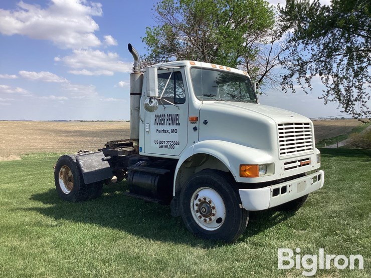 1991-international-7100-image-3
