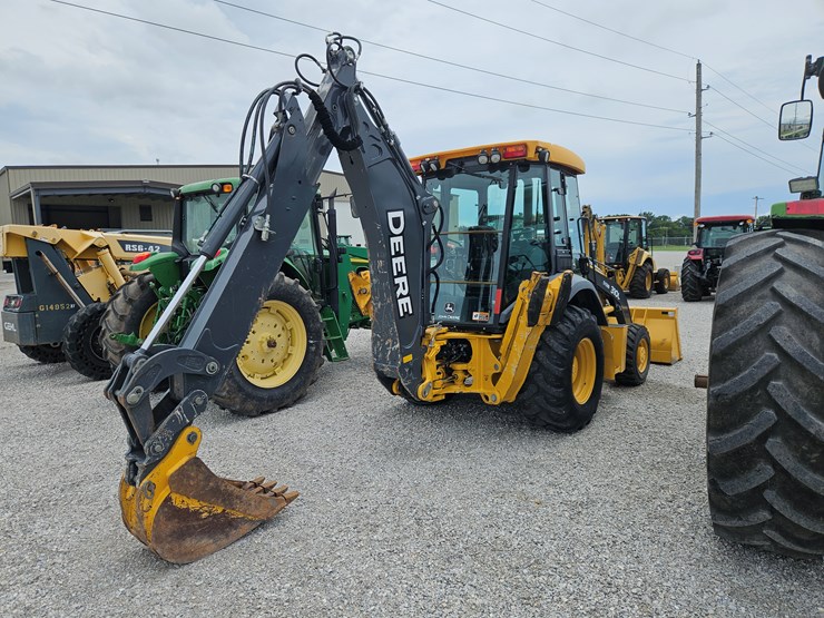 2018-deere-310l-image-11