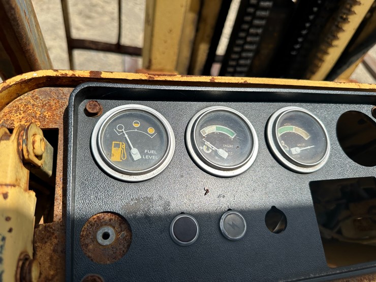 caterpillar-t50c-image-55
