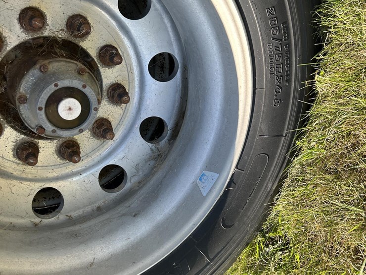 2011-timpte-grain-trailer-image-27